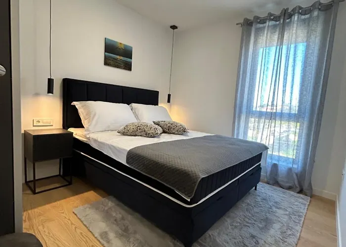 Apartment Star